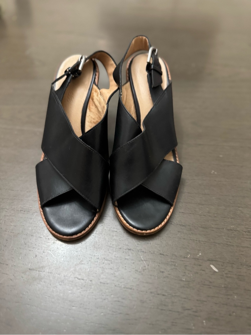 Madewell, The Ruthie Crisscross Sandal in Leather Black W8.5